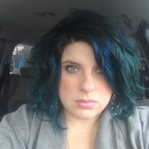 Meet your Posher, Jessica